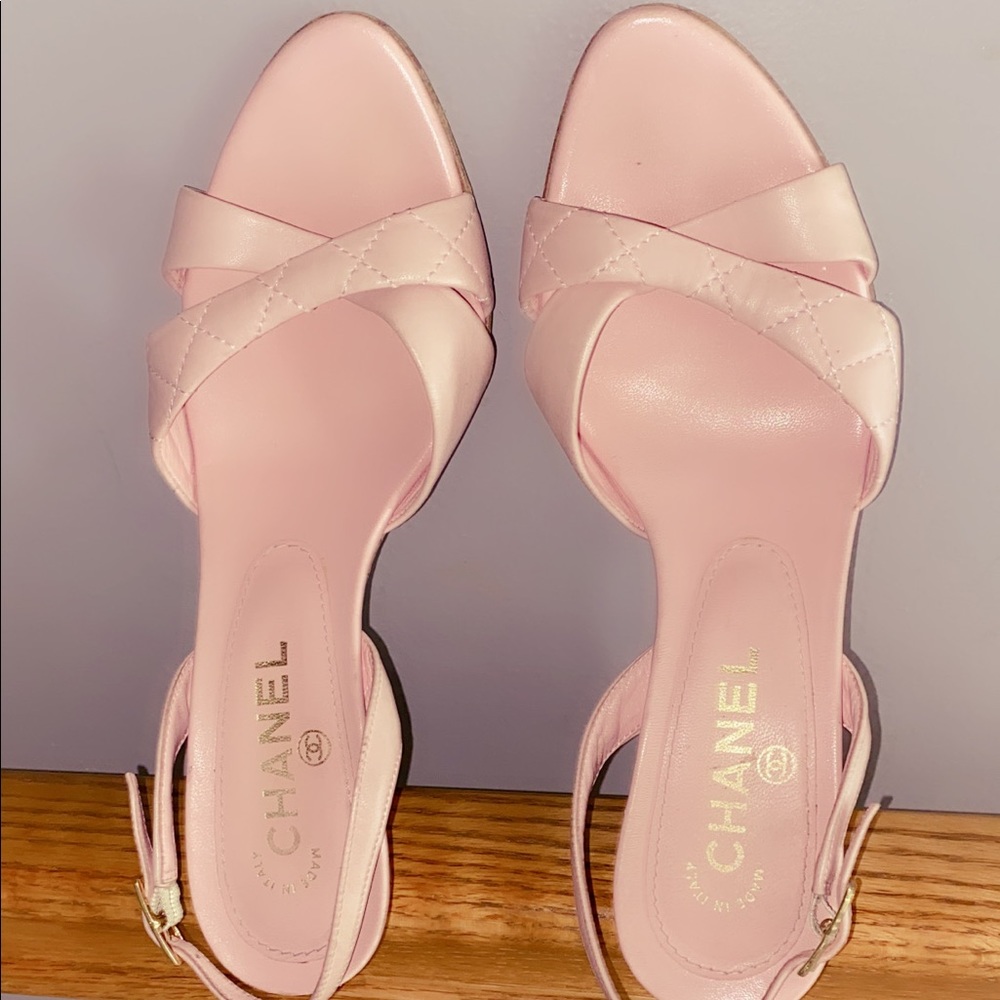 Sandal